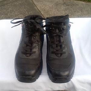 Men's Nike AGC hiking boots